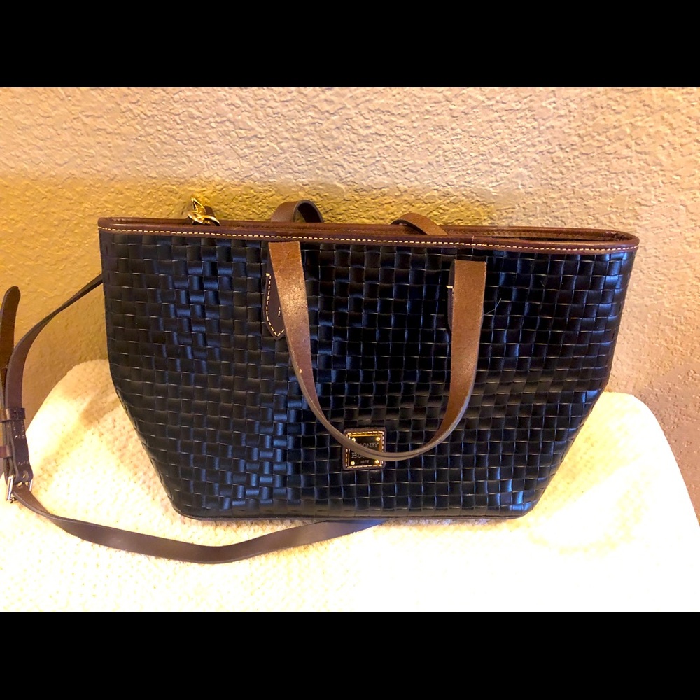 Dooney and Bourke black leather weaved tote bag